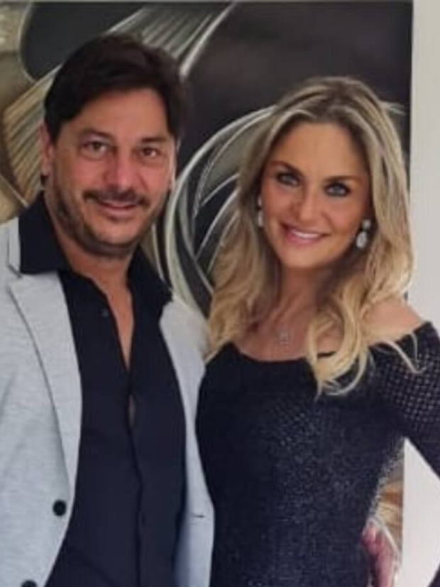 Kenita Larraín se separa y acusa 