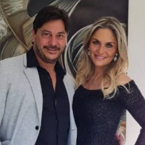 Nuevos antecedentes de la demanda por VIF de Kenita Larraín a su exesposo: involucra a la hija en común