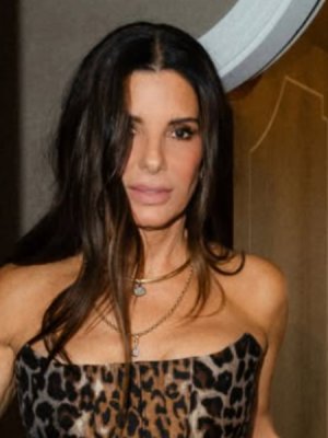 Sandra Bullock relata cómo la enfermedad de su pareja la llevó al límite