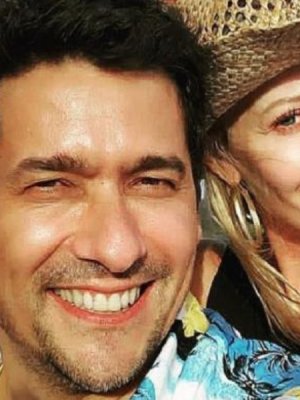 Filtran millonario pago que habrían recibido Rafael Araneda y Marcela Vacarezza por campaña