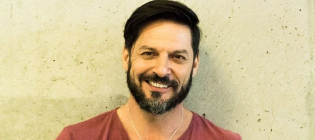 Rafael Cavada reaparece en streaming tras comentada