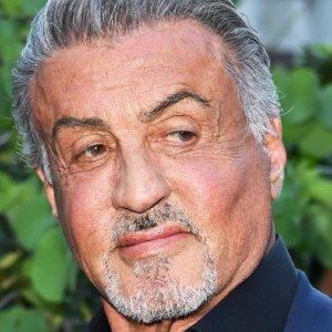 Sylvester Stallone revela la violencia que vivió en su infancia: “No quería dar lástima”