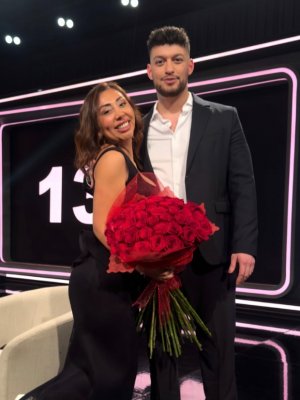 Novio de Naya Fácil sorprendió con romántico gesto en vivo: “Queremos estar juntos hasta viejitos”